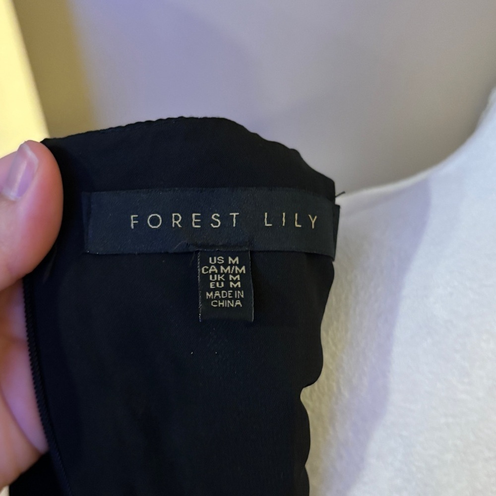 Forest Lily Dress - Picture 7 of 8